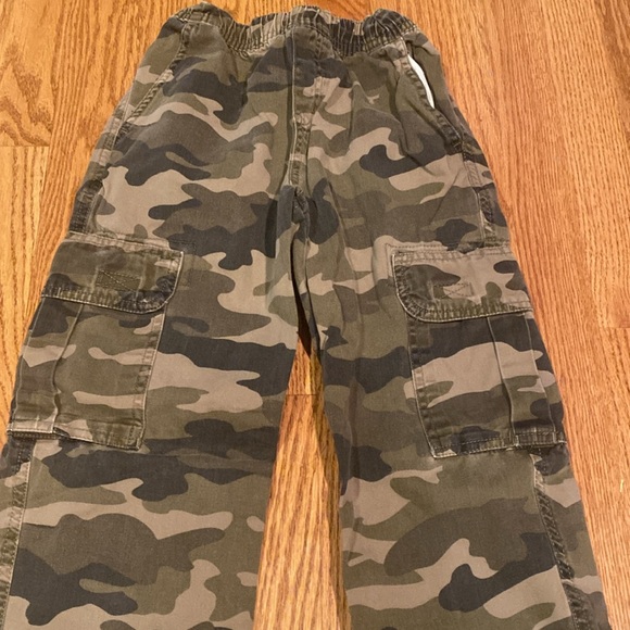 Children’s place boys pants bundle of 5 pairs - Picture 4 of 8